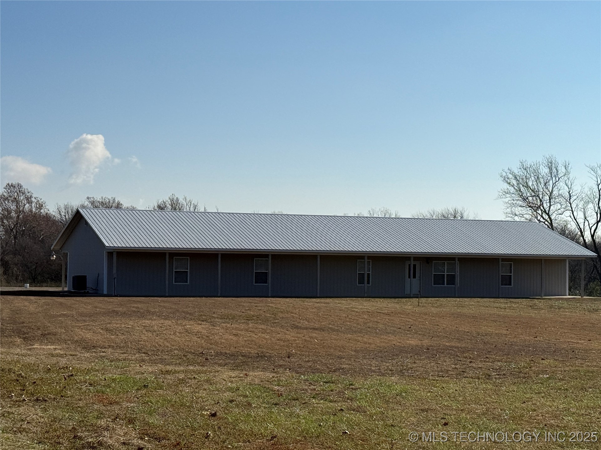 2930 N 11th Street W