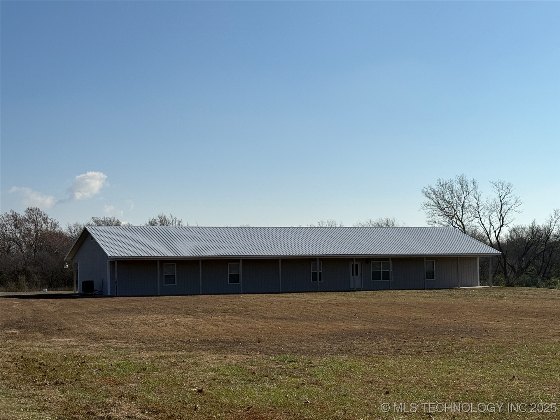 2930 N 11th Street W