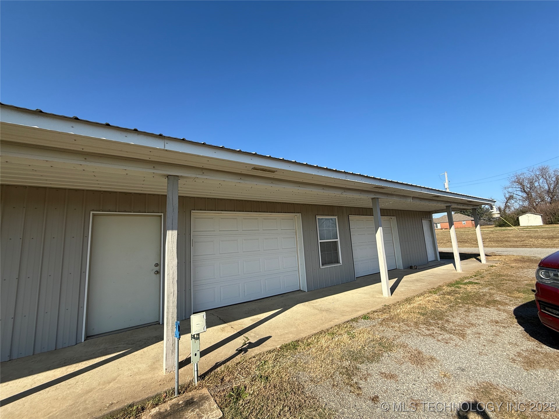 2930 N 11th Street W