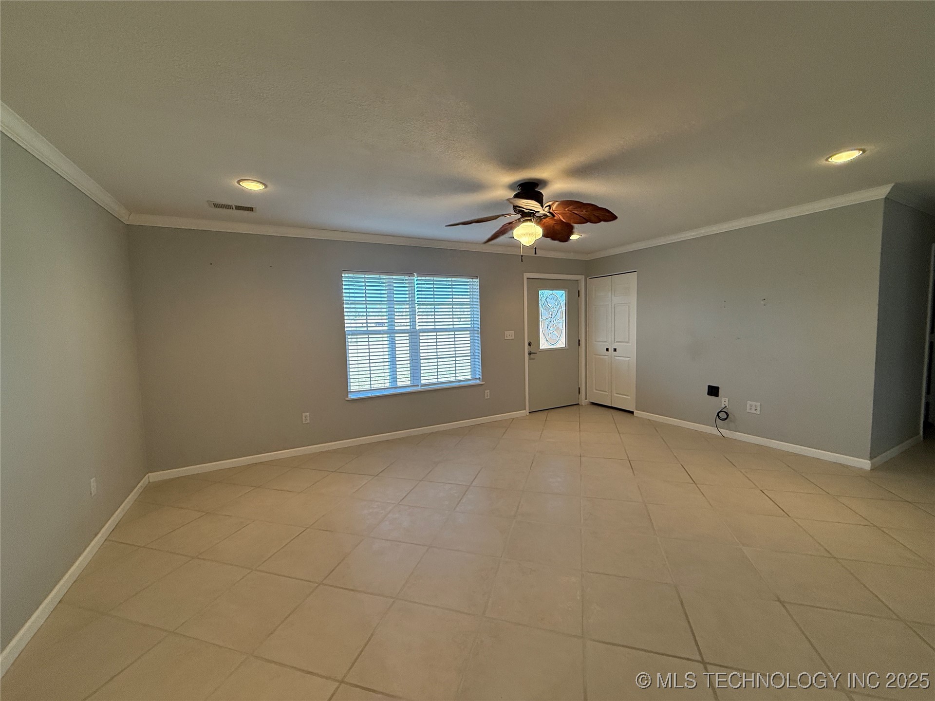 2930 N 11th Street W