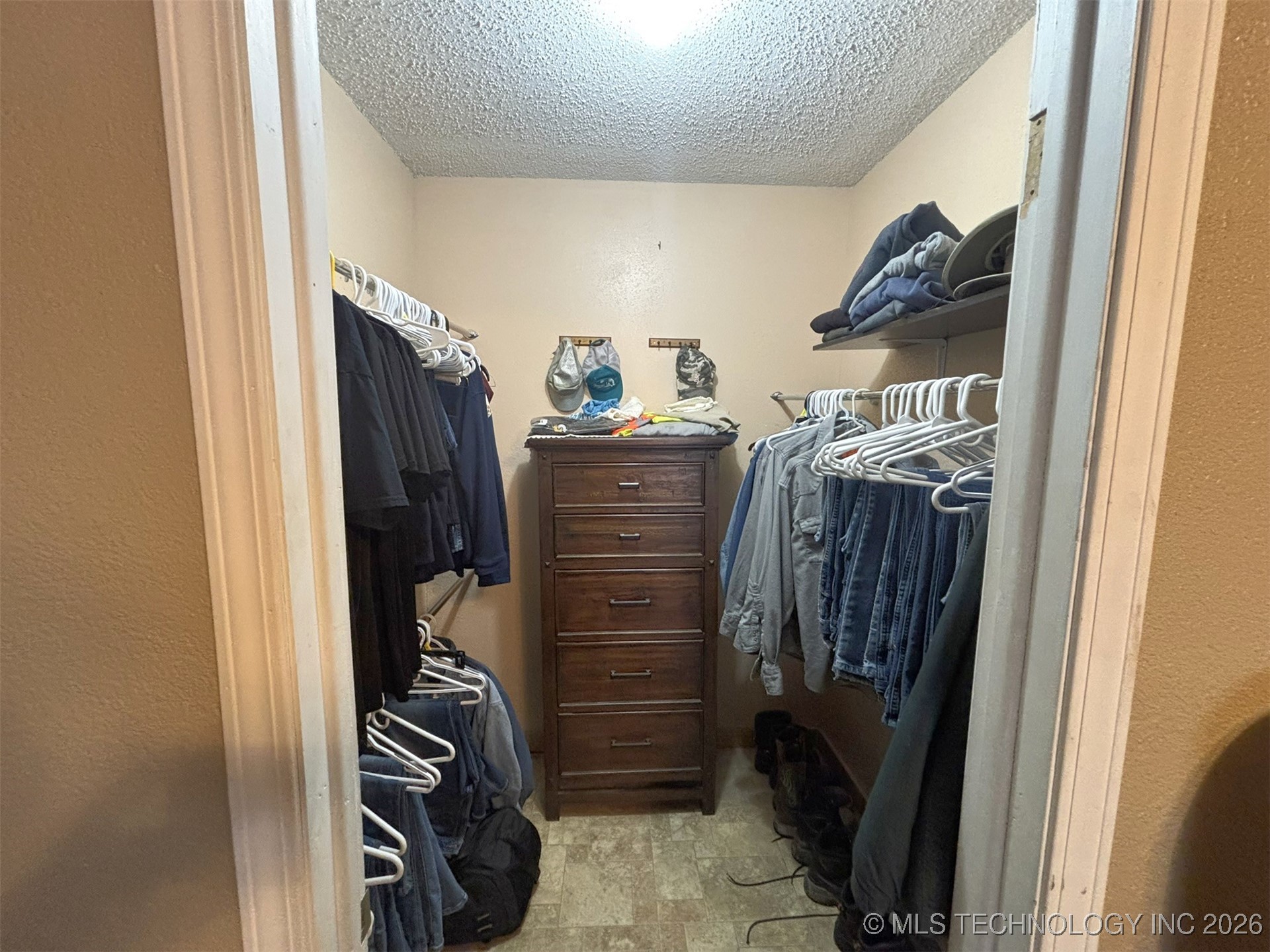 1148 Albert Road