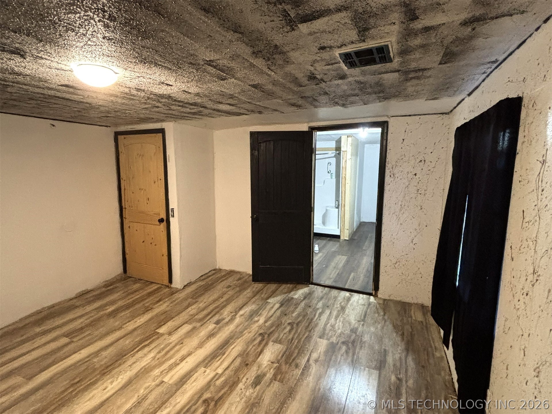 203 W Hanover