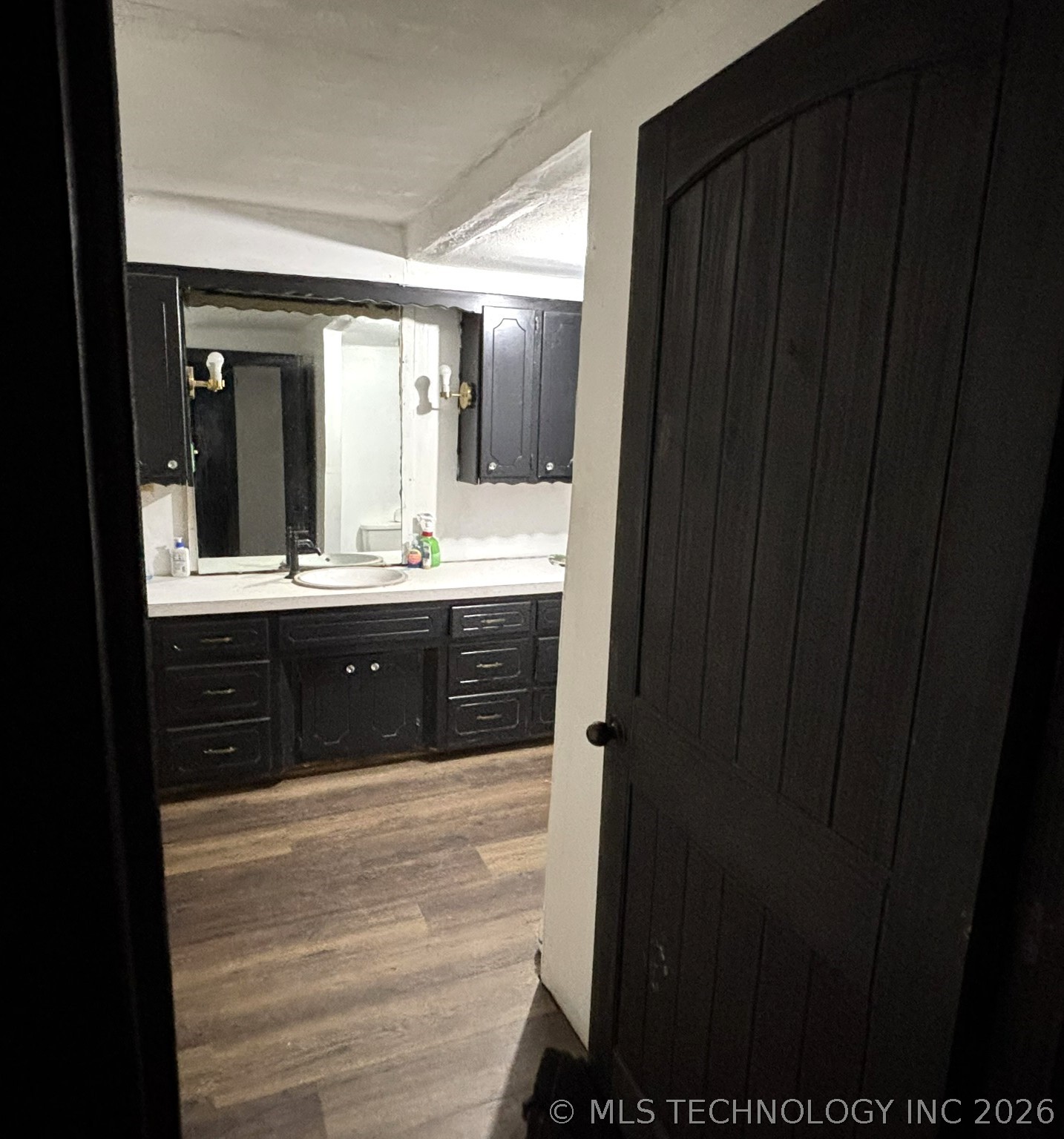 203 W Hanover