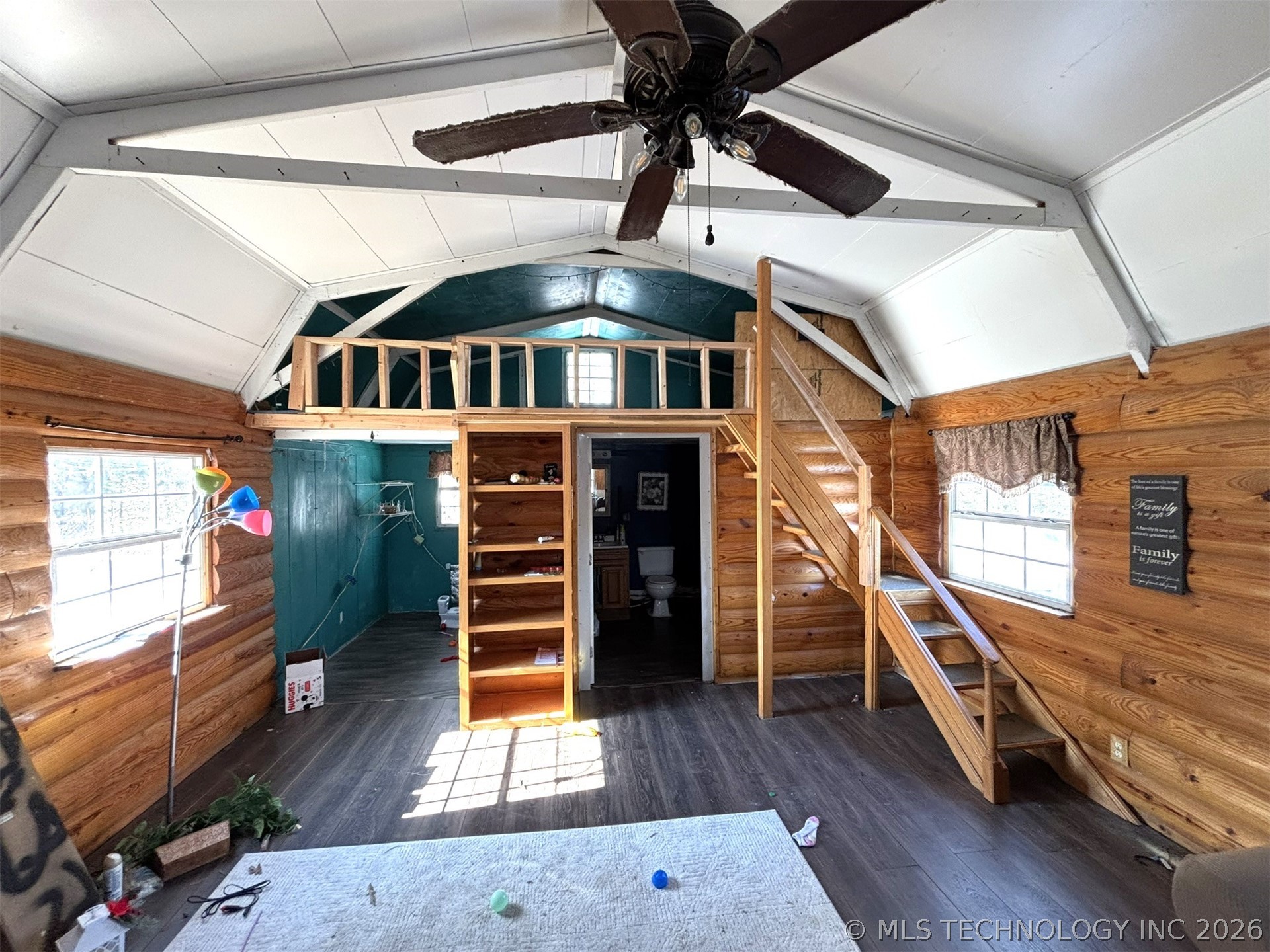 203 W Hanover
