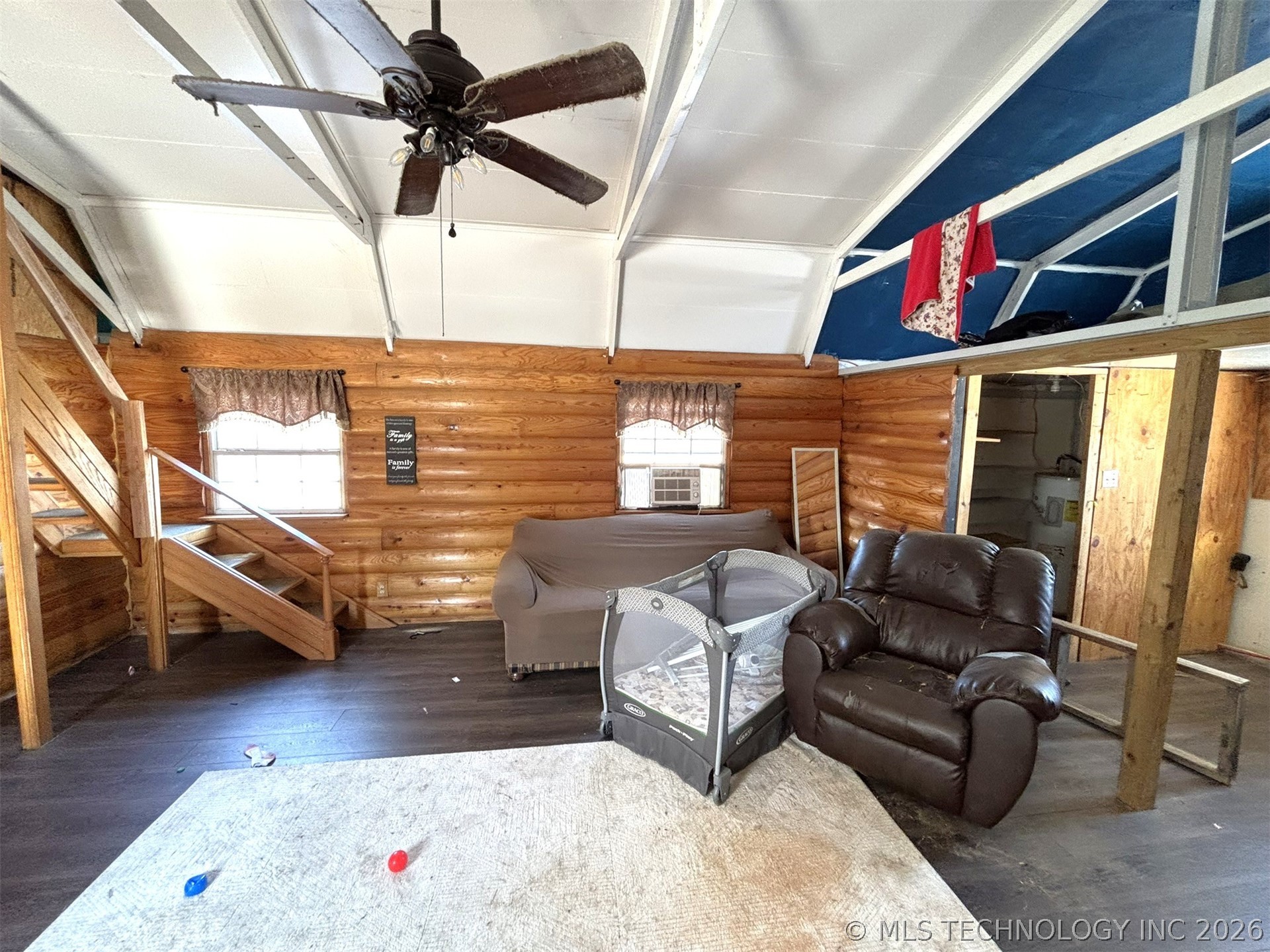 203 W Hanover