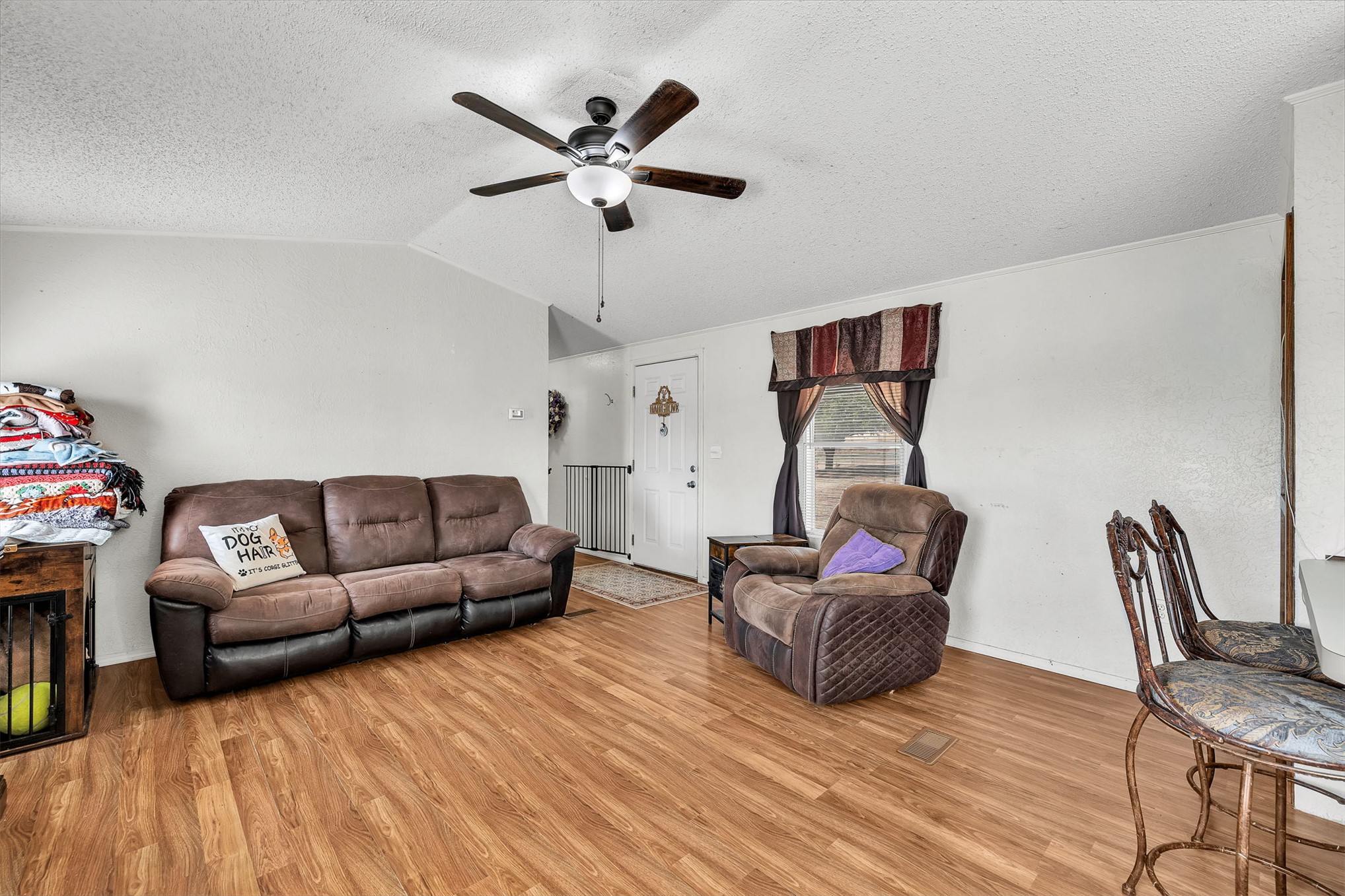512 N Rockwell Avenue