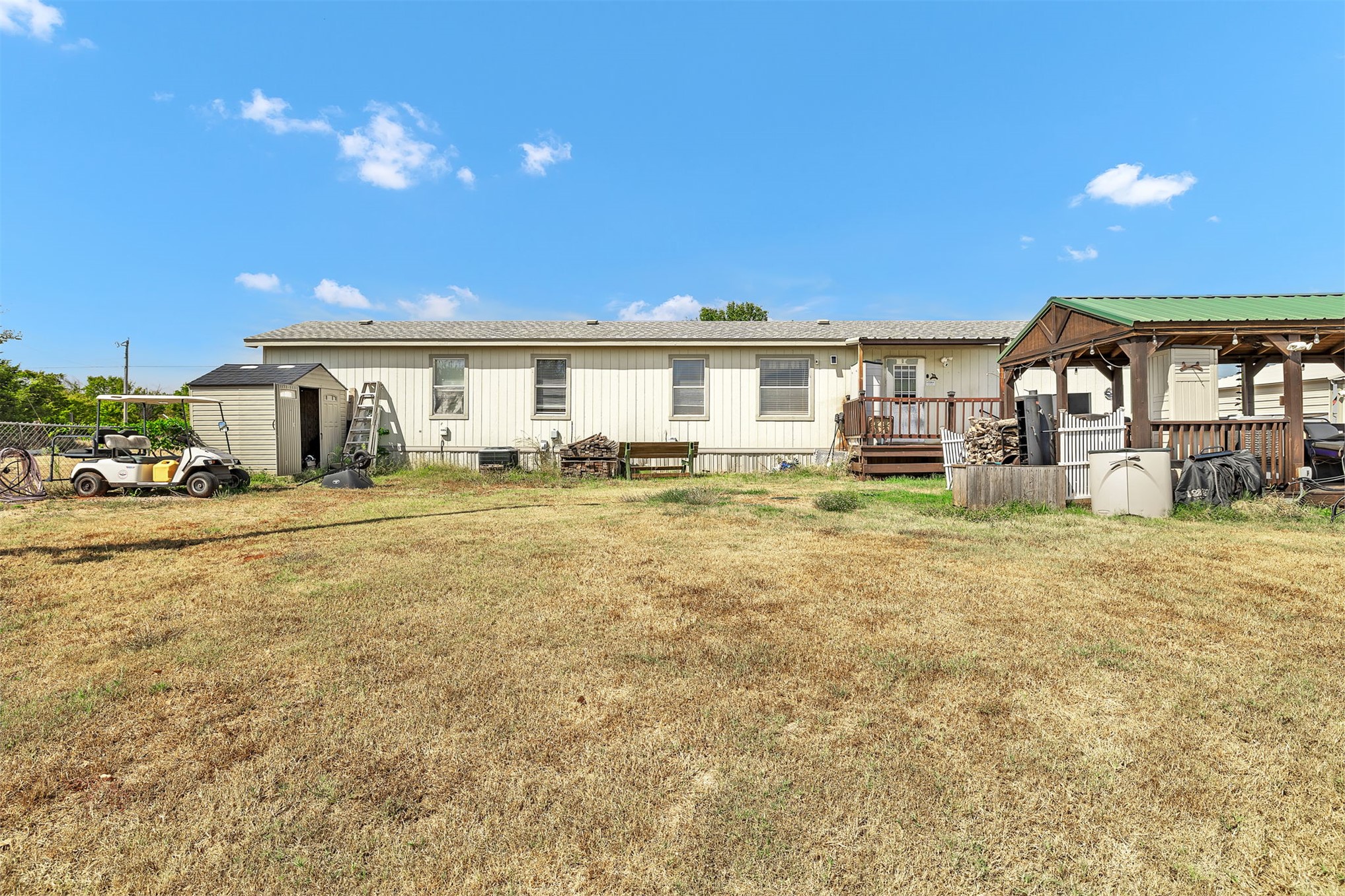 512 N Rockwell Avenue