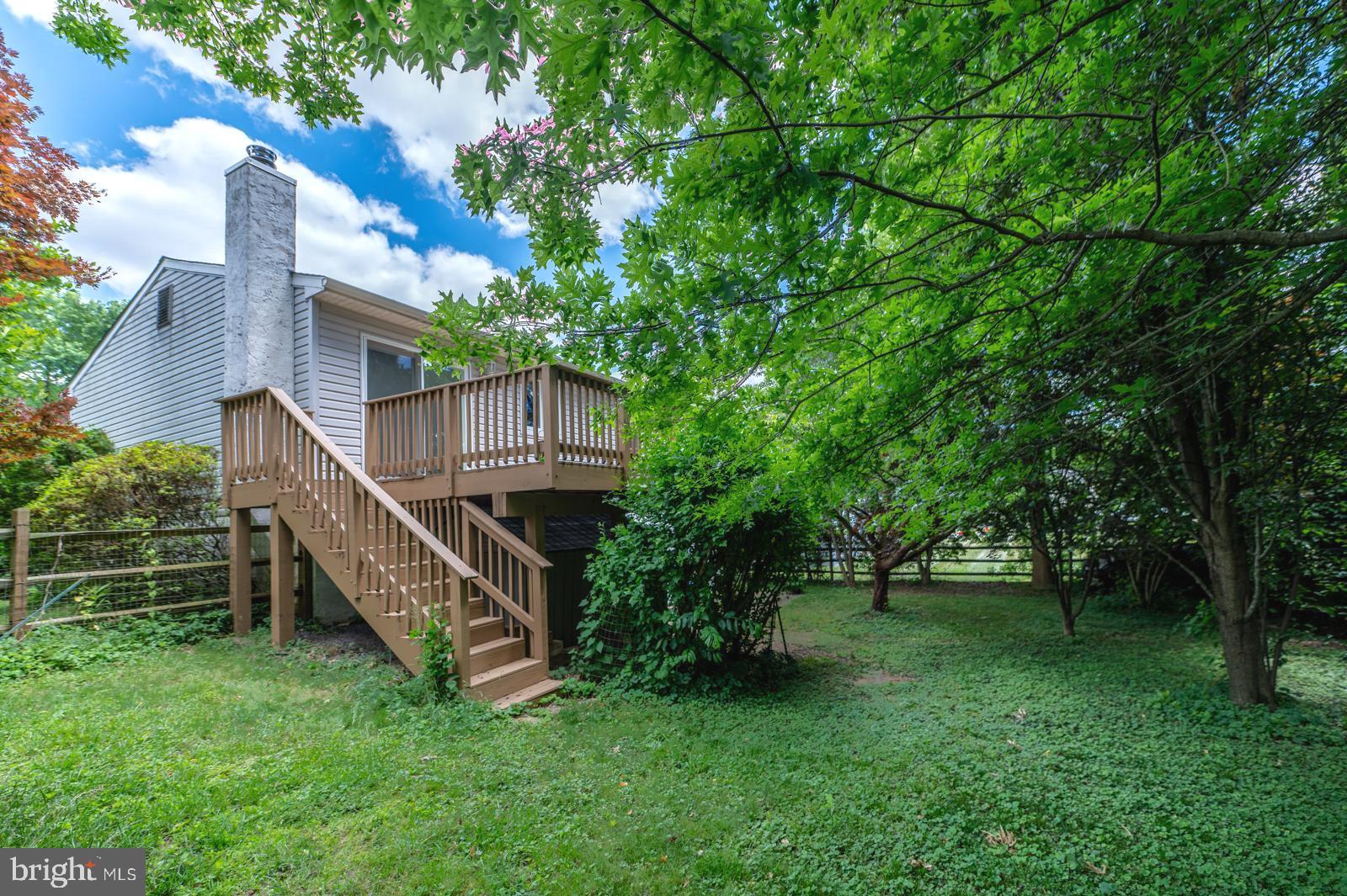 4 HILLCREST DRIVE