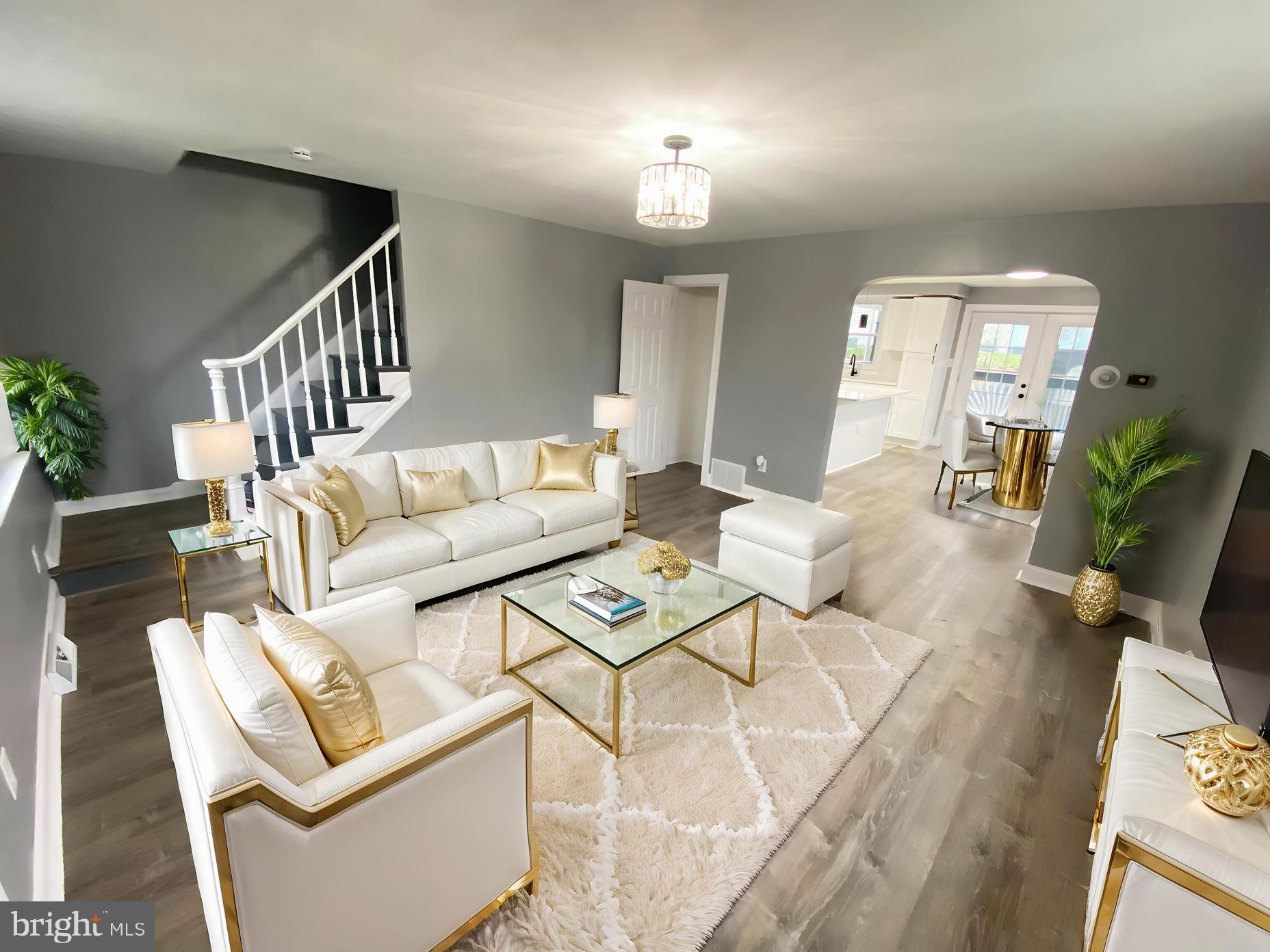 371 CEDAR AVENUE