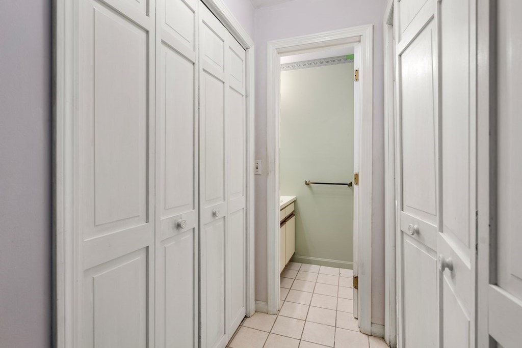 770 Salisbury St # 317