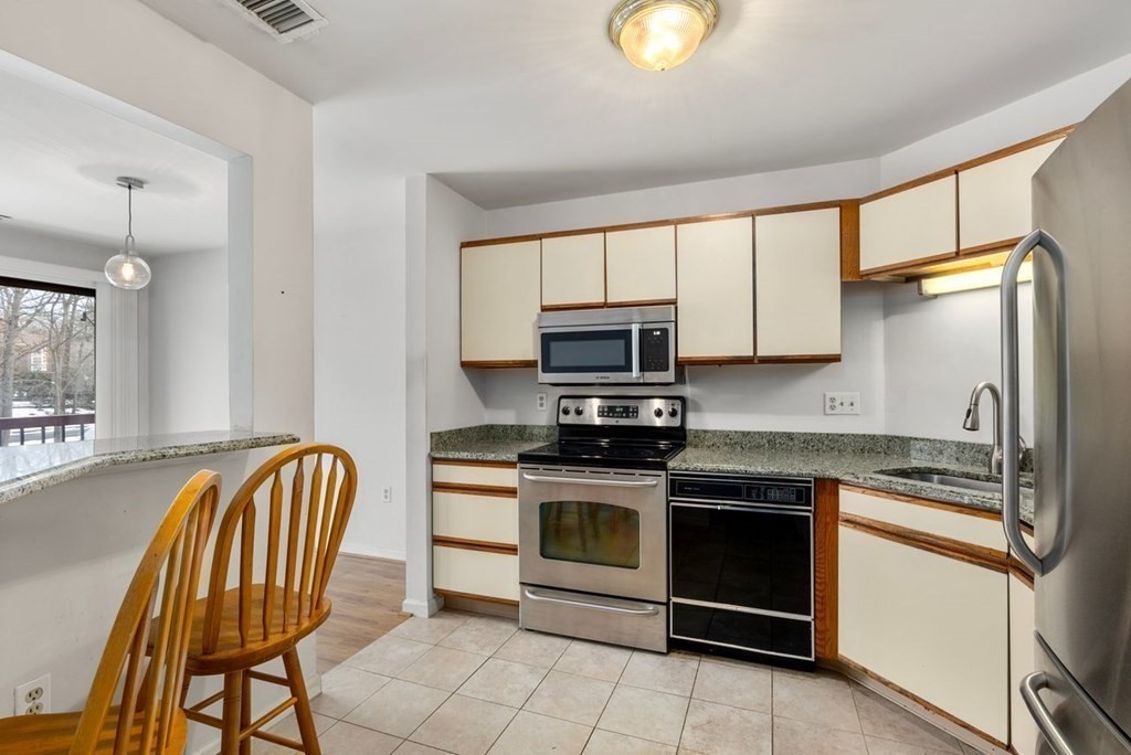 770 Salisbury St # 317