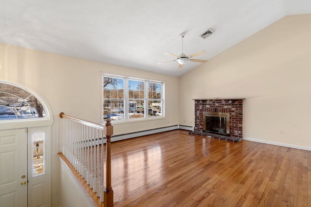 67 Camden Ave