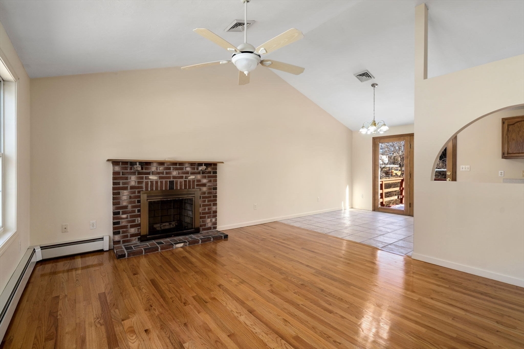 67 Camden Ave