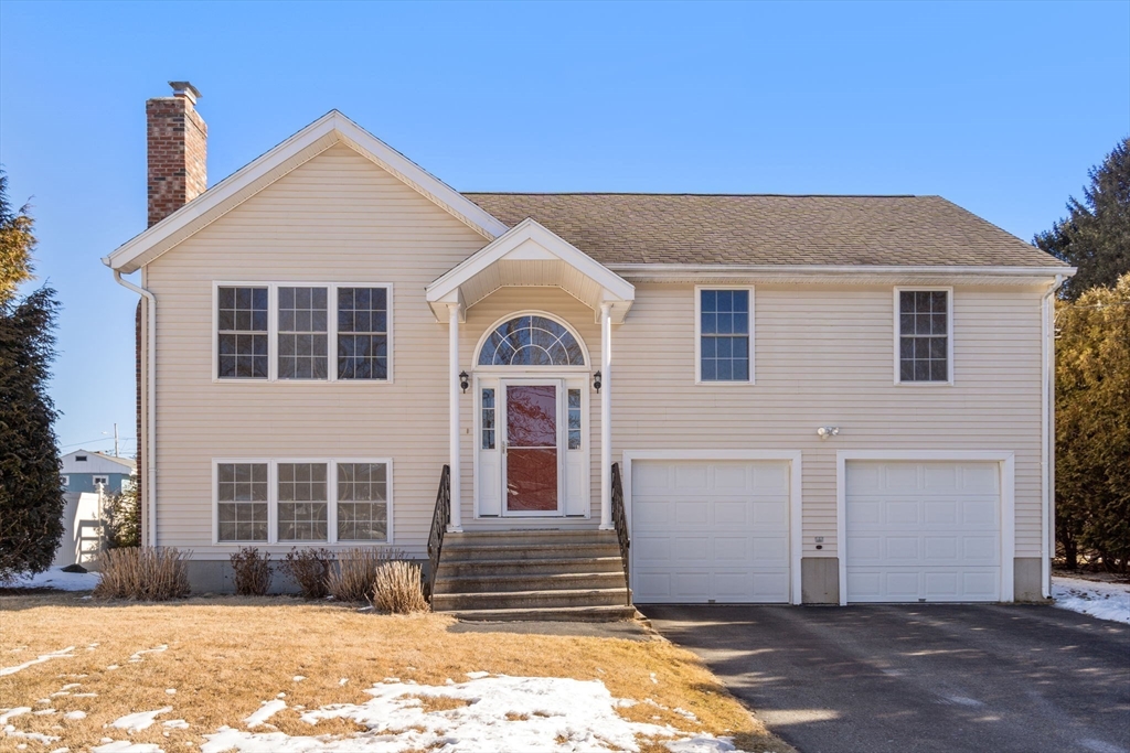 67 Camden Ave