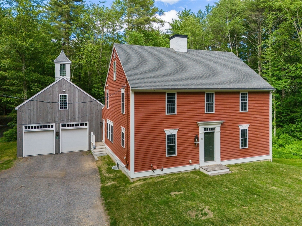 33 Champeaux Rd