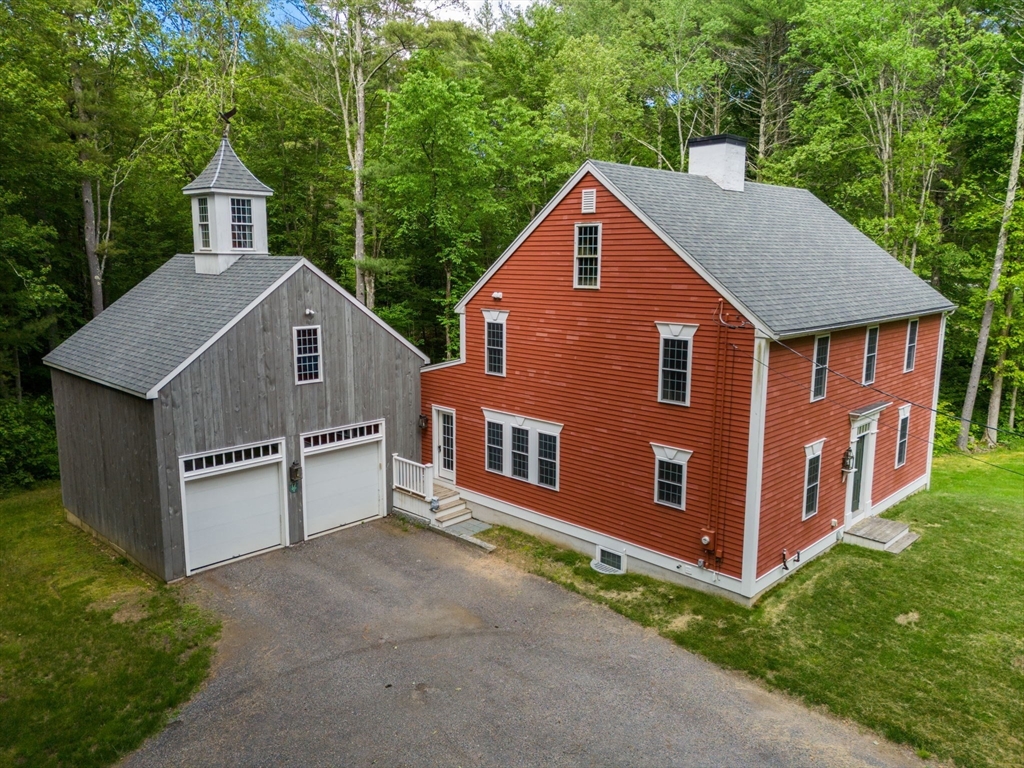 33 Champeaux Rd