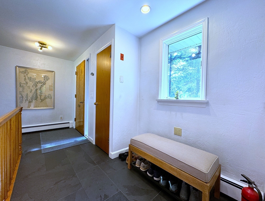 105 Holden Rd