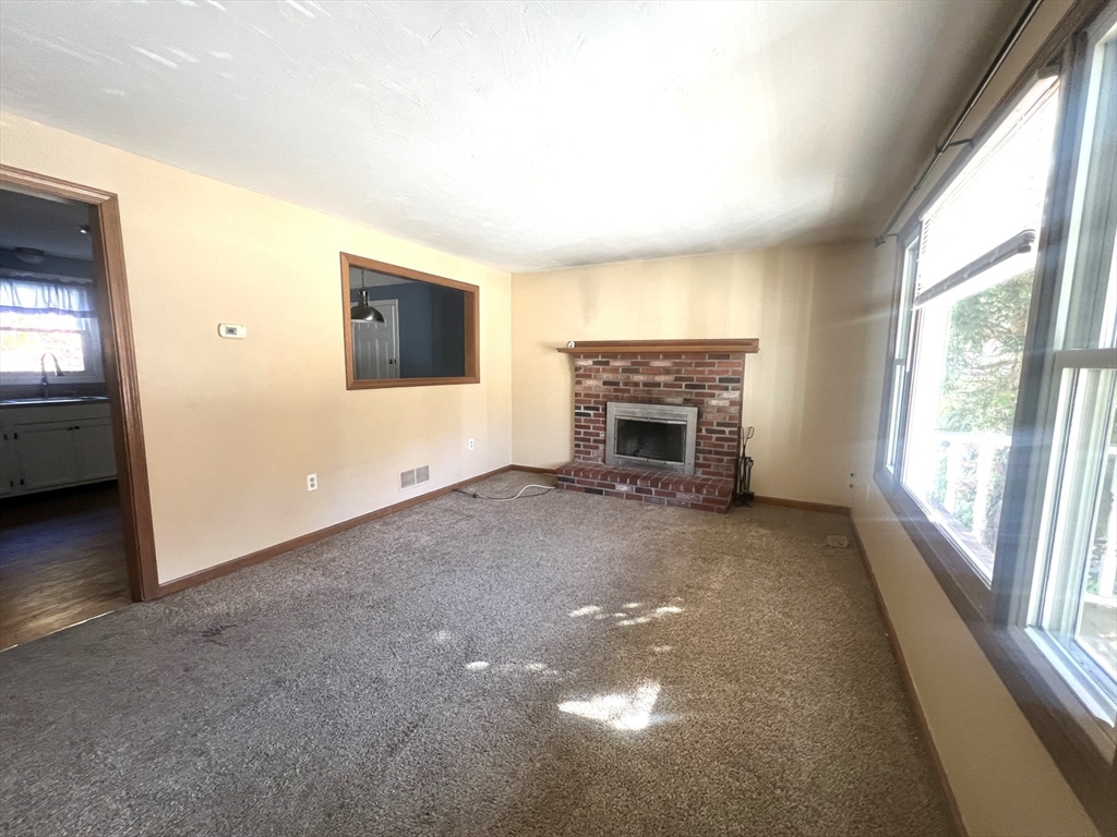 9 Residential Ln # 9