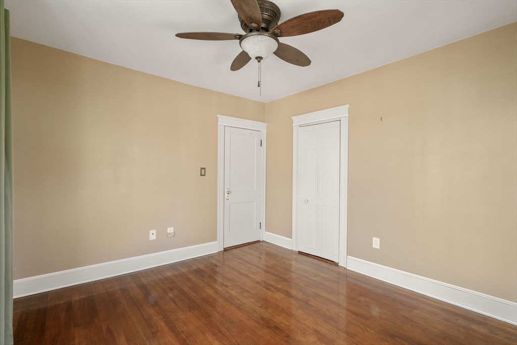 72 Kenwood Ave