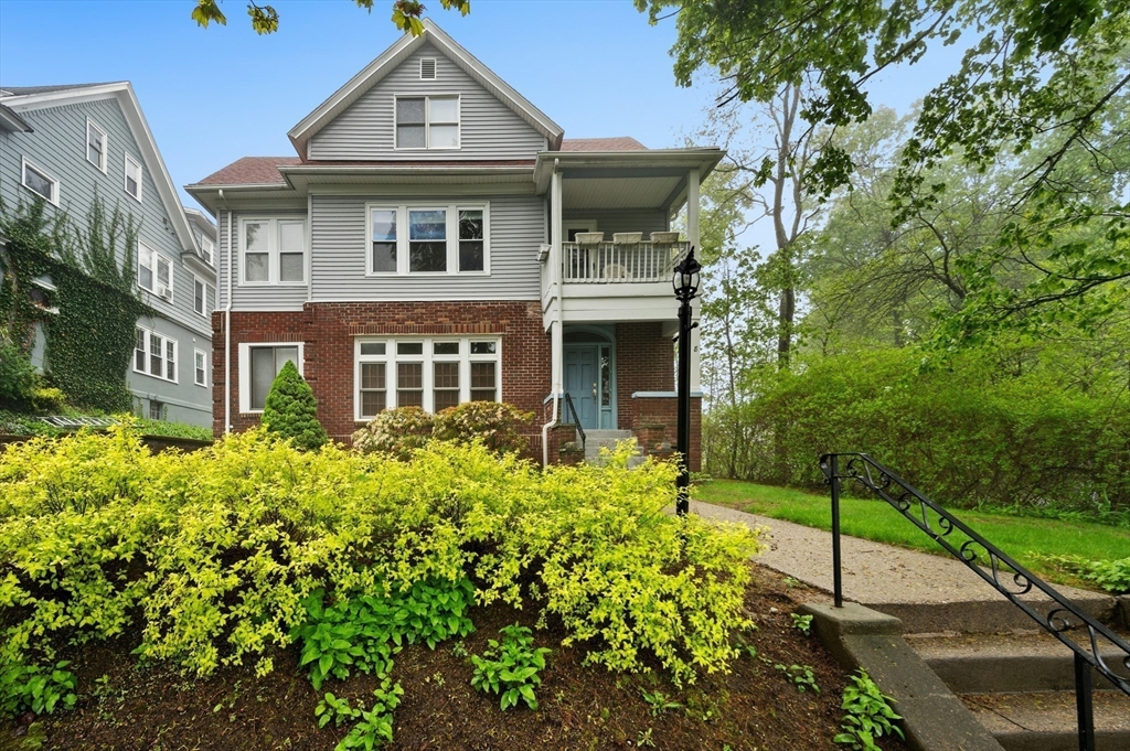 8 Tahanto Road # 2