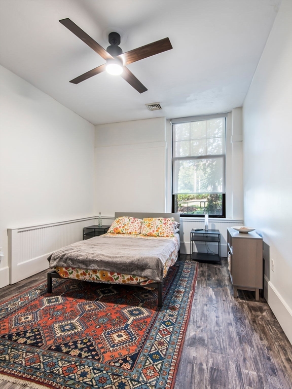 28 Adams St # 102