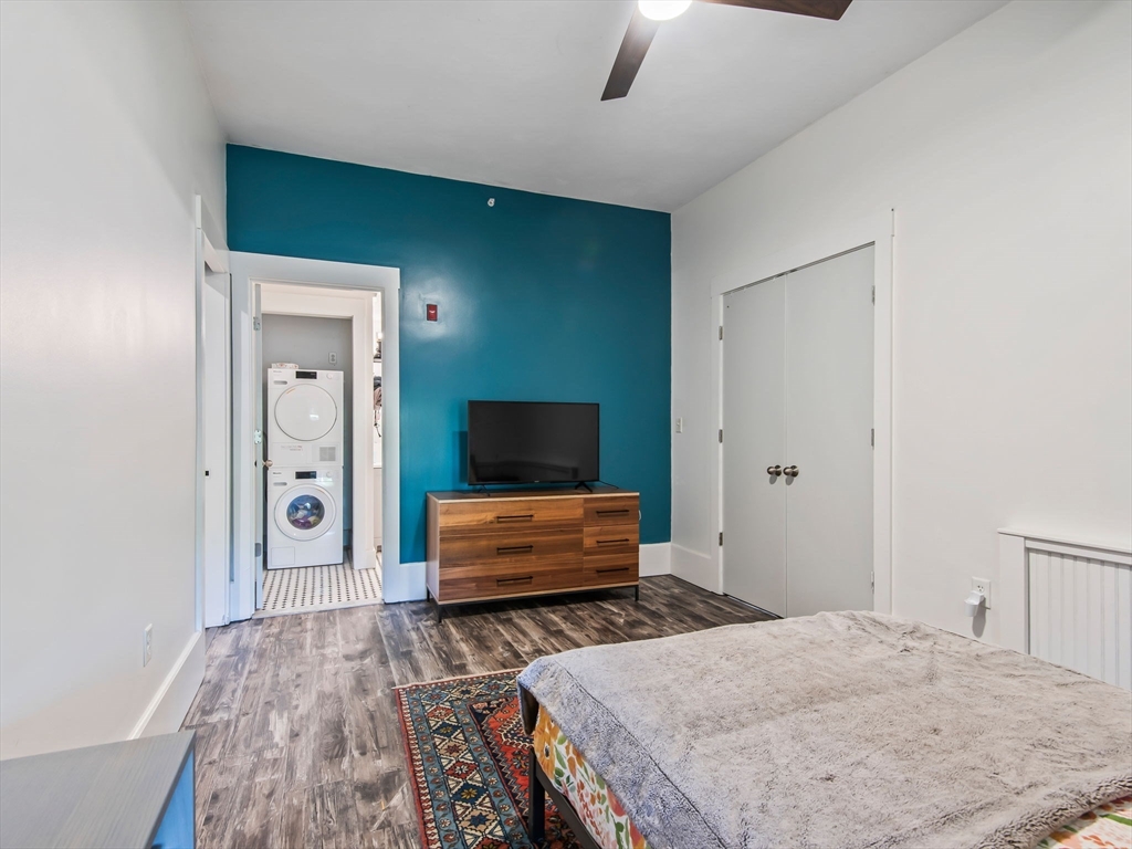 28 Adams St # 102
