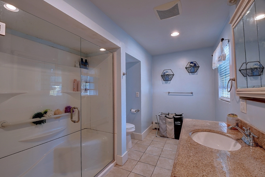134 Chapin St