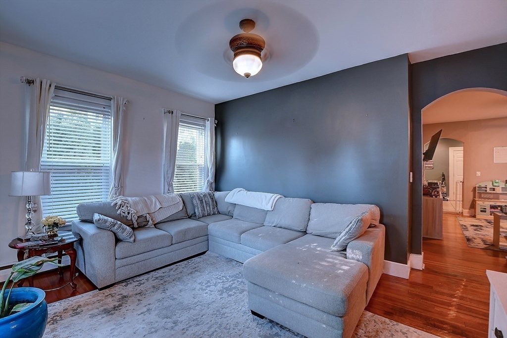 134 Chapin St