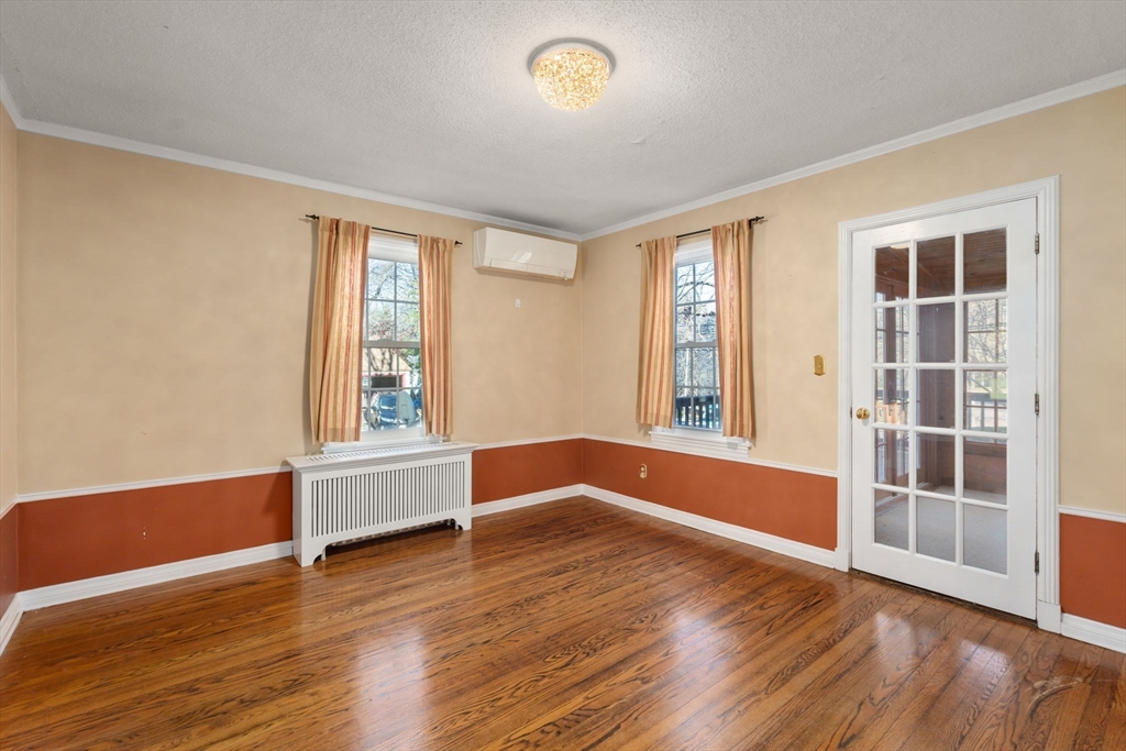 134 Richmond Ave