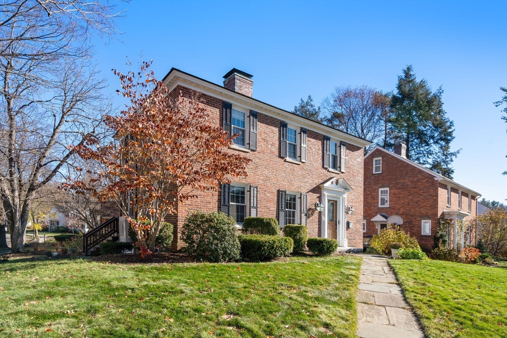 134 Richmond Ave