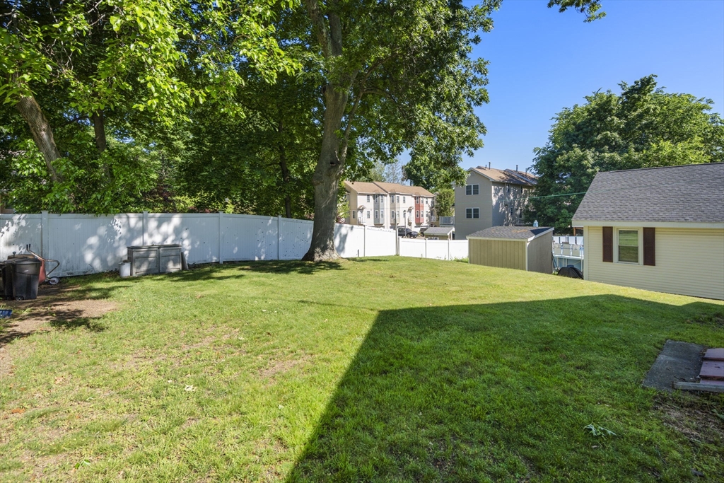 14 Saybrook Rd
