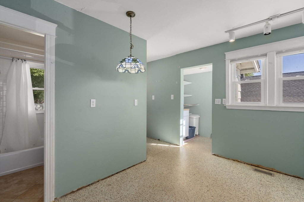 14 Saybrook Rd