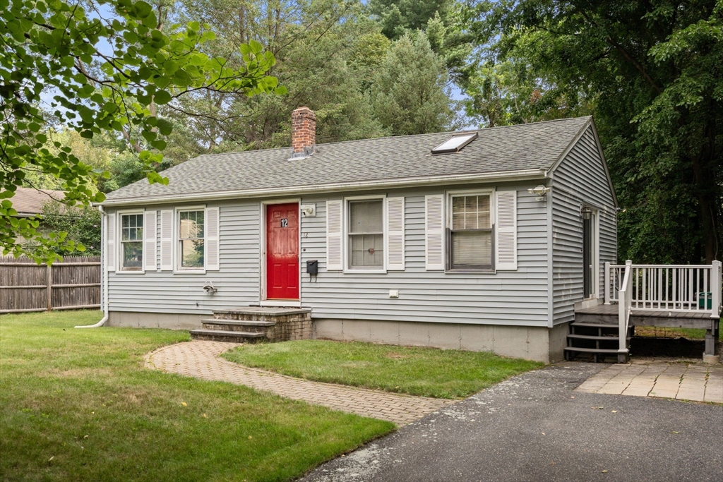 12 Winifred Ave