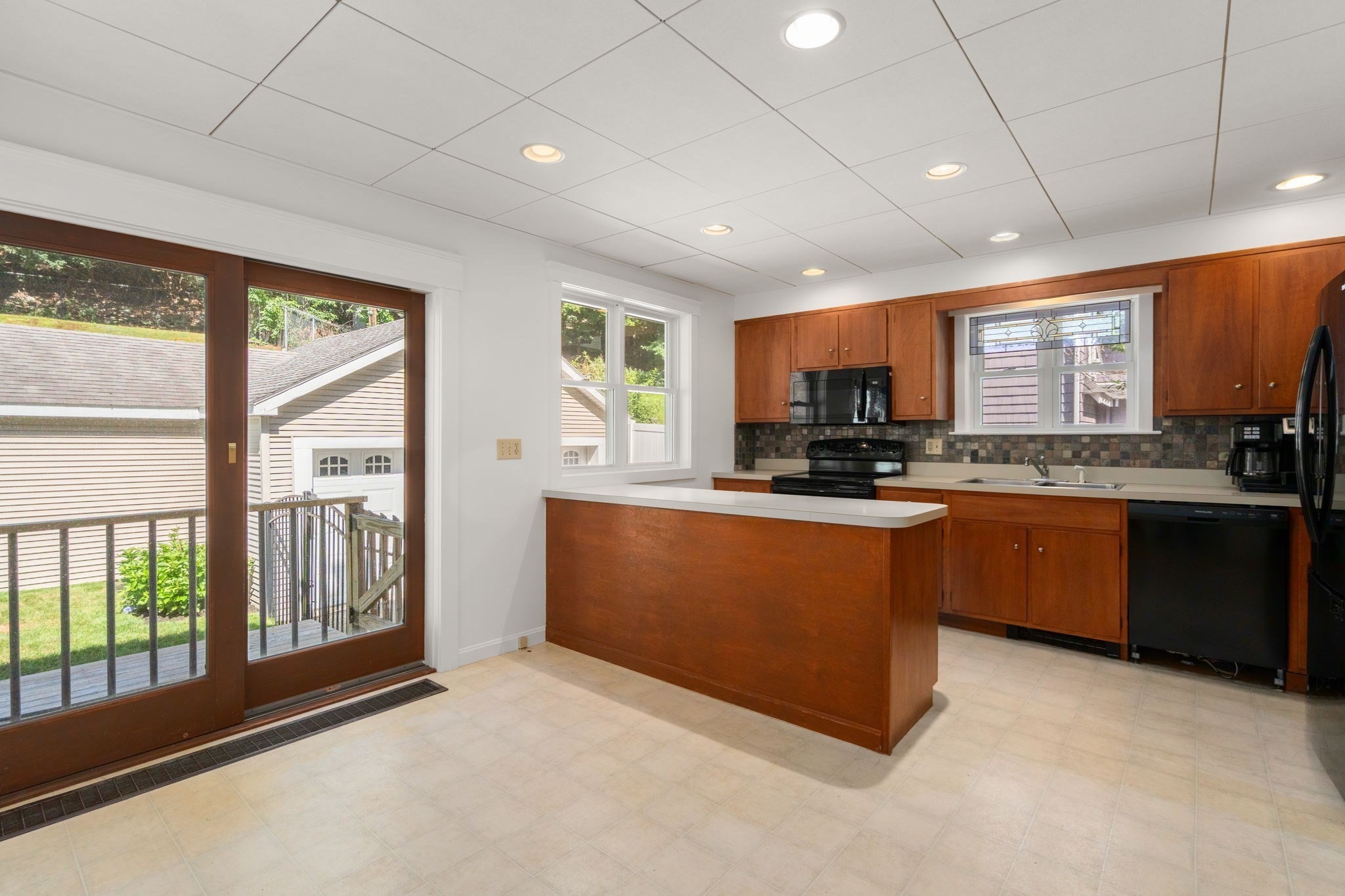 43 Laconia Rd