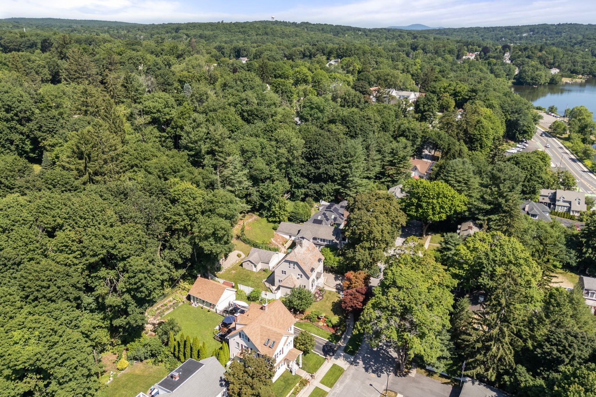 43 Laconia Rd