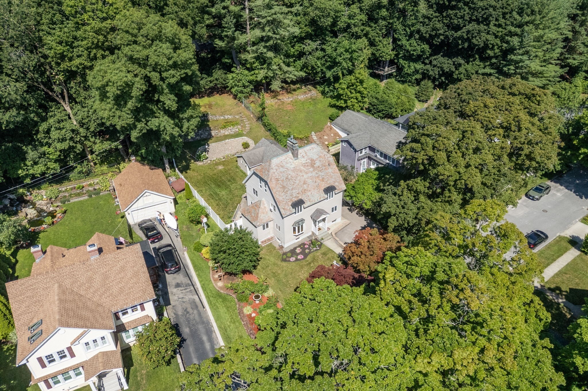 43 Laconia Rd