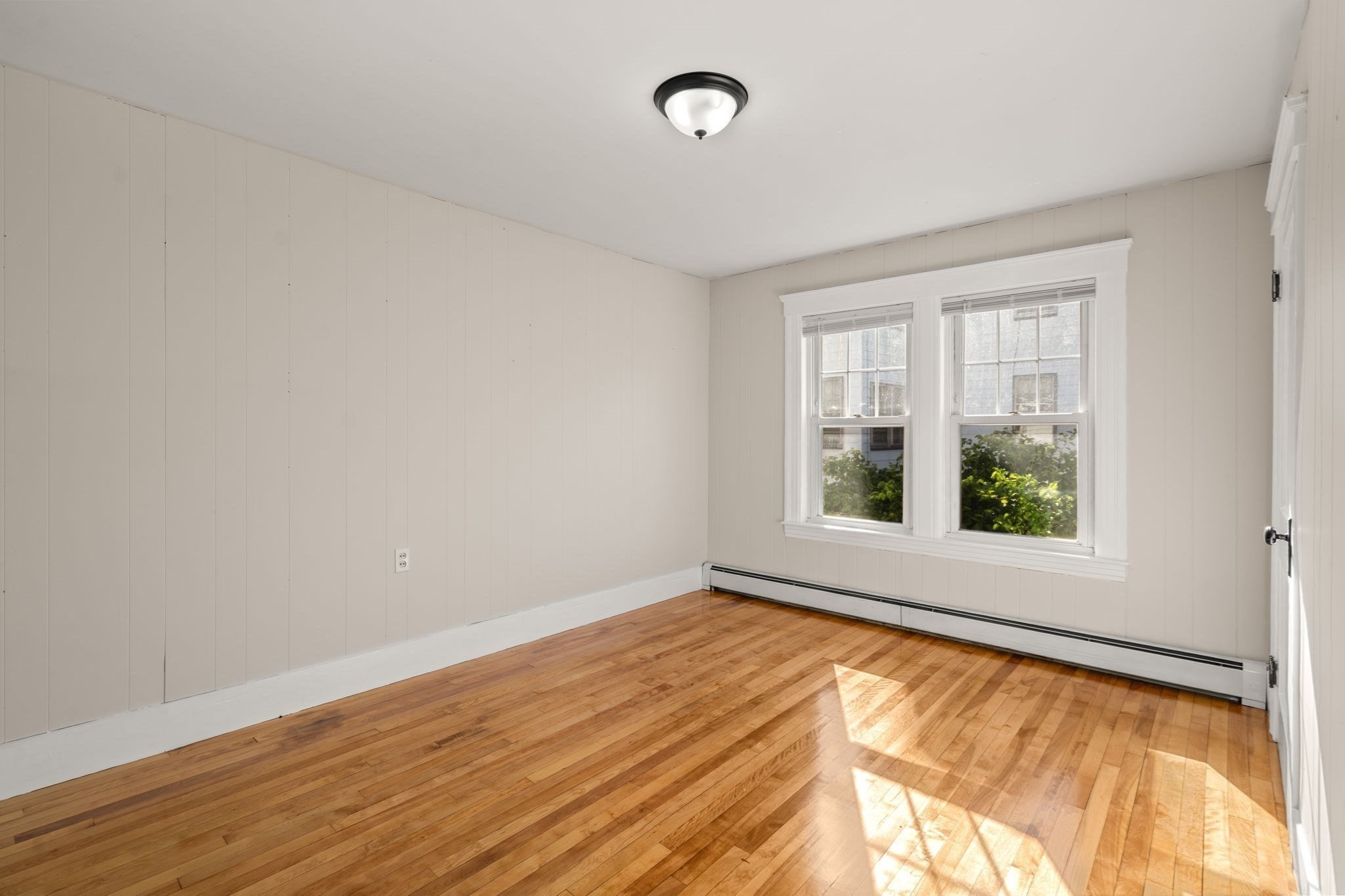 132 May St