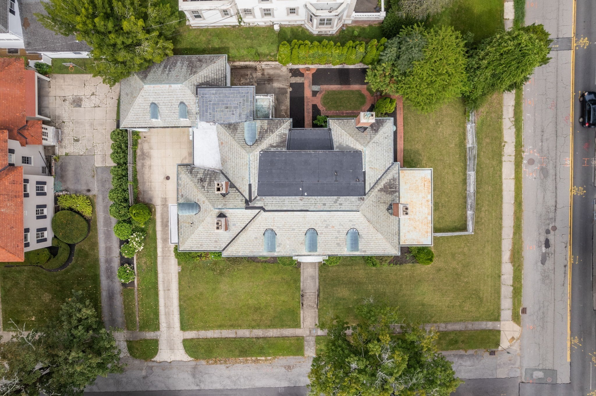2 Military Rd