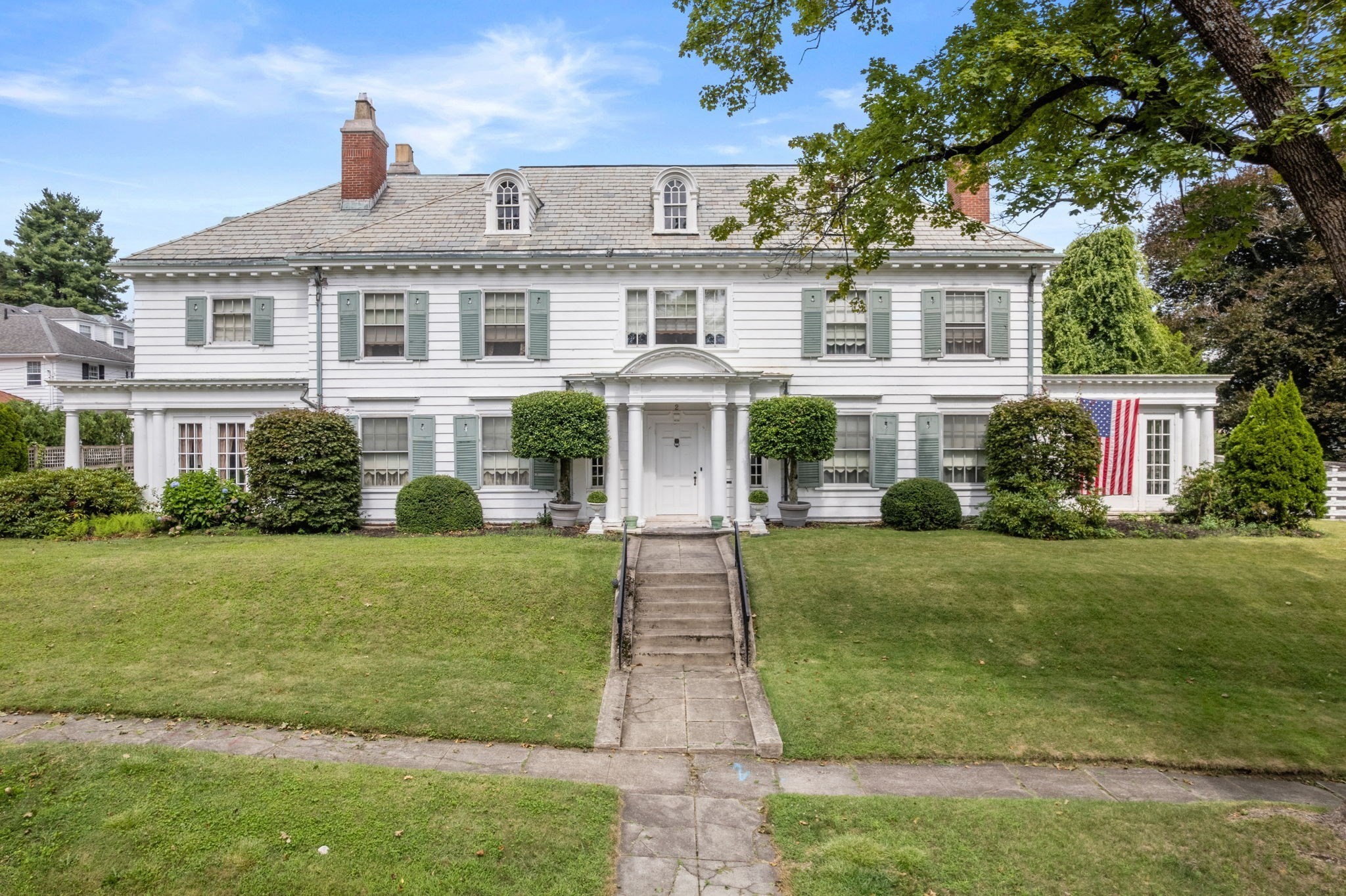 2 Military Rd