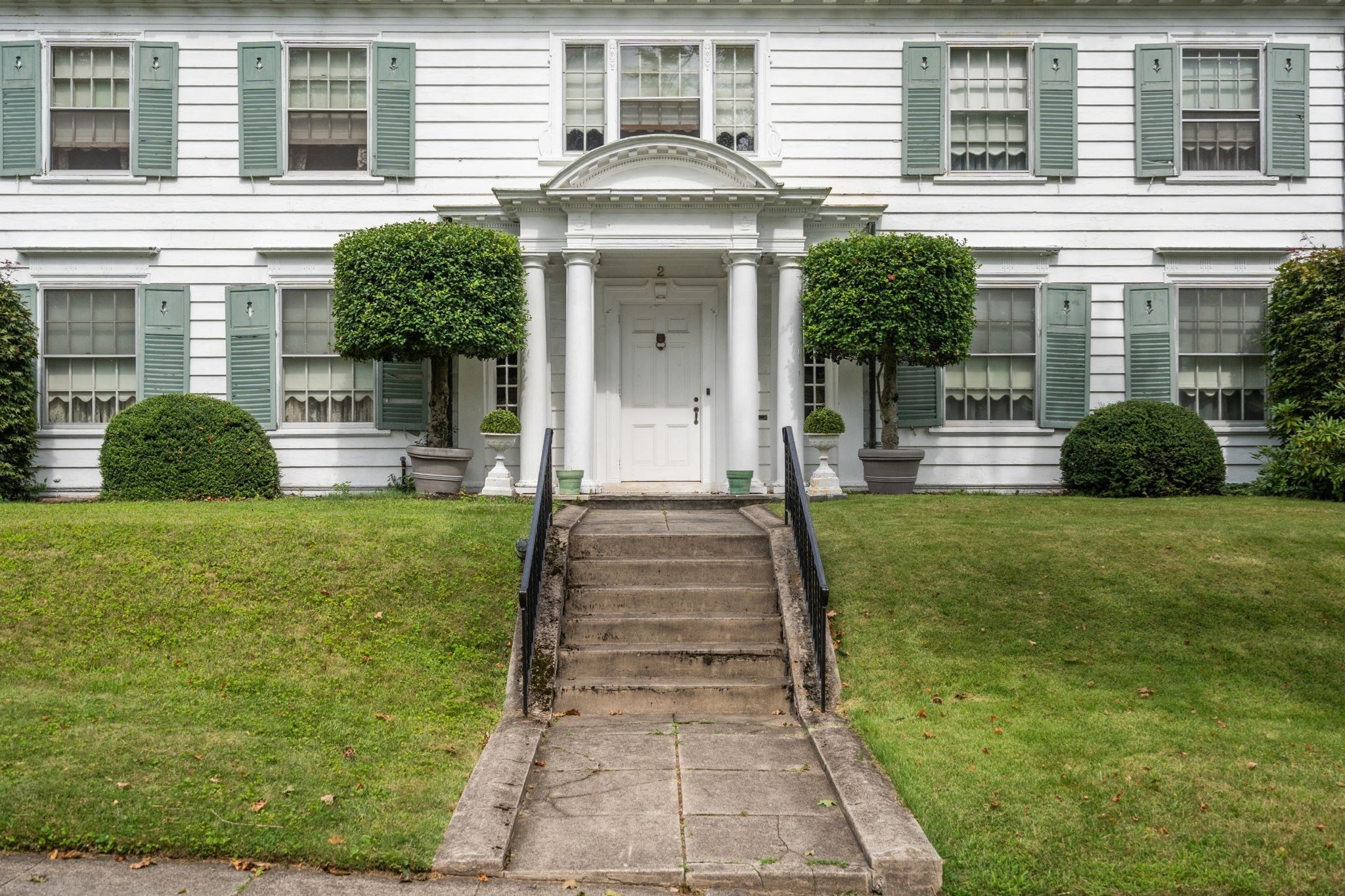 2 Military Rd