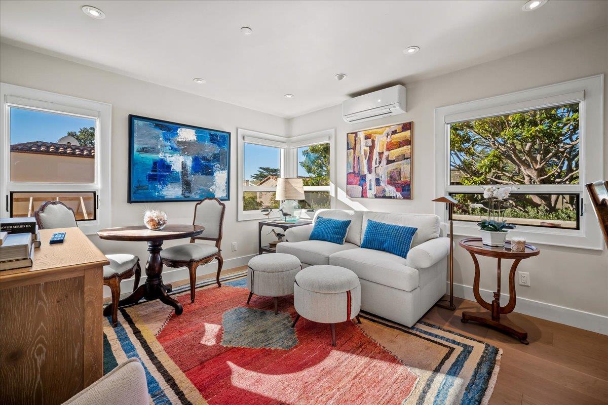 2 NW Northwest San Carlos