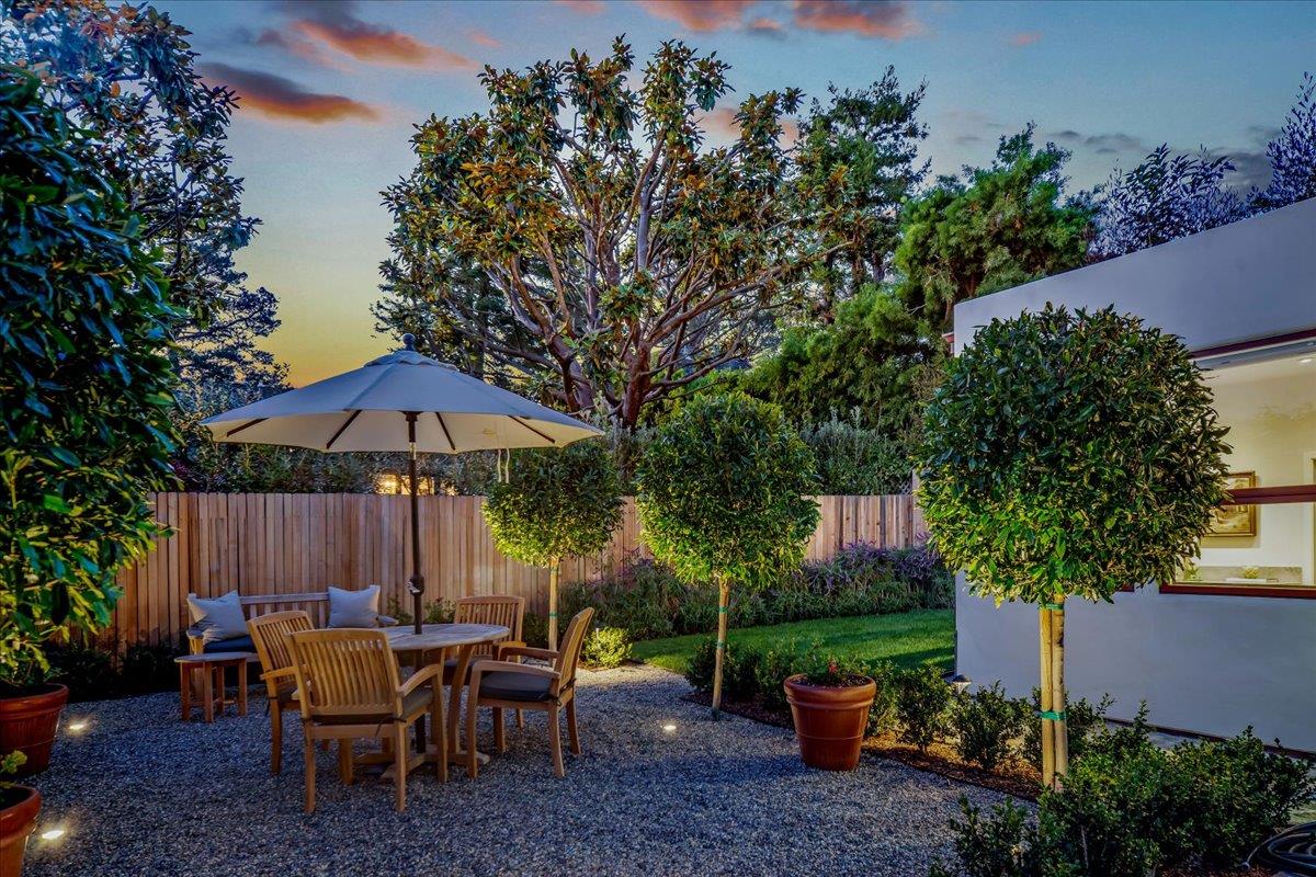 2 NW Northwest San Carlos