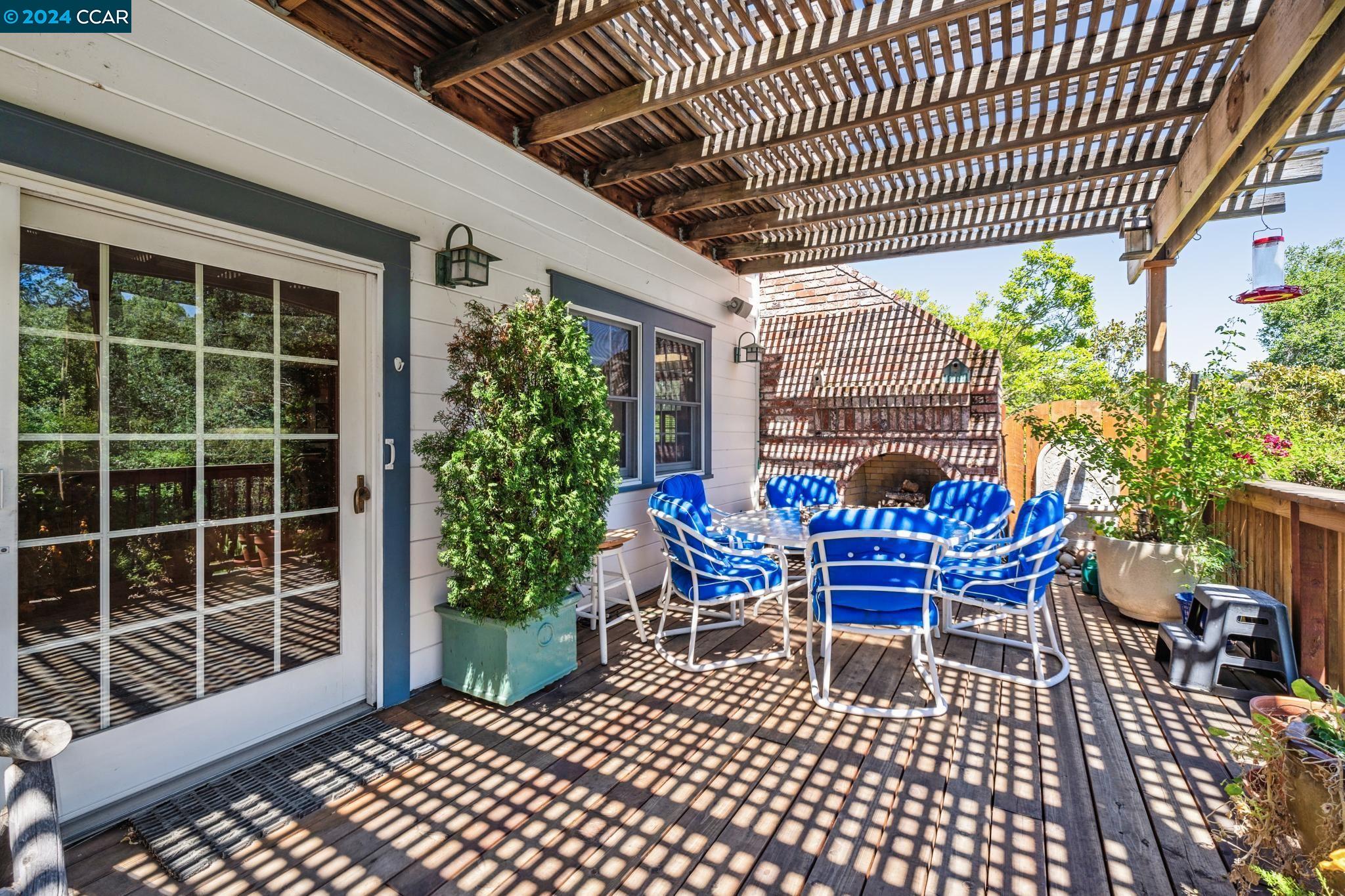 1209 Upper Happy Valley Rd