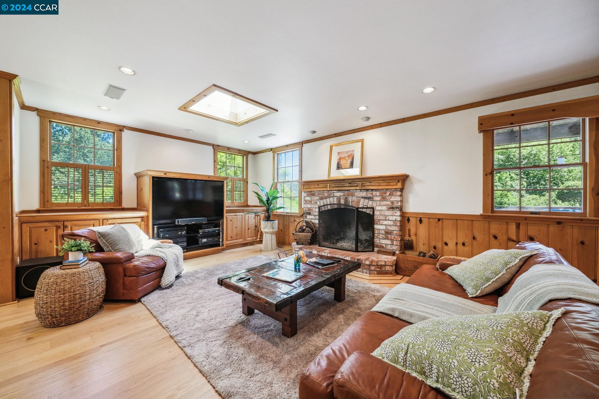 1209 Upper Happy Valley Rd