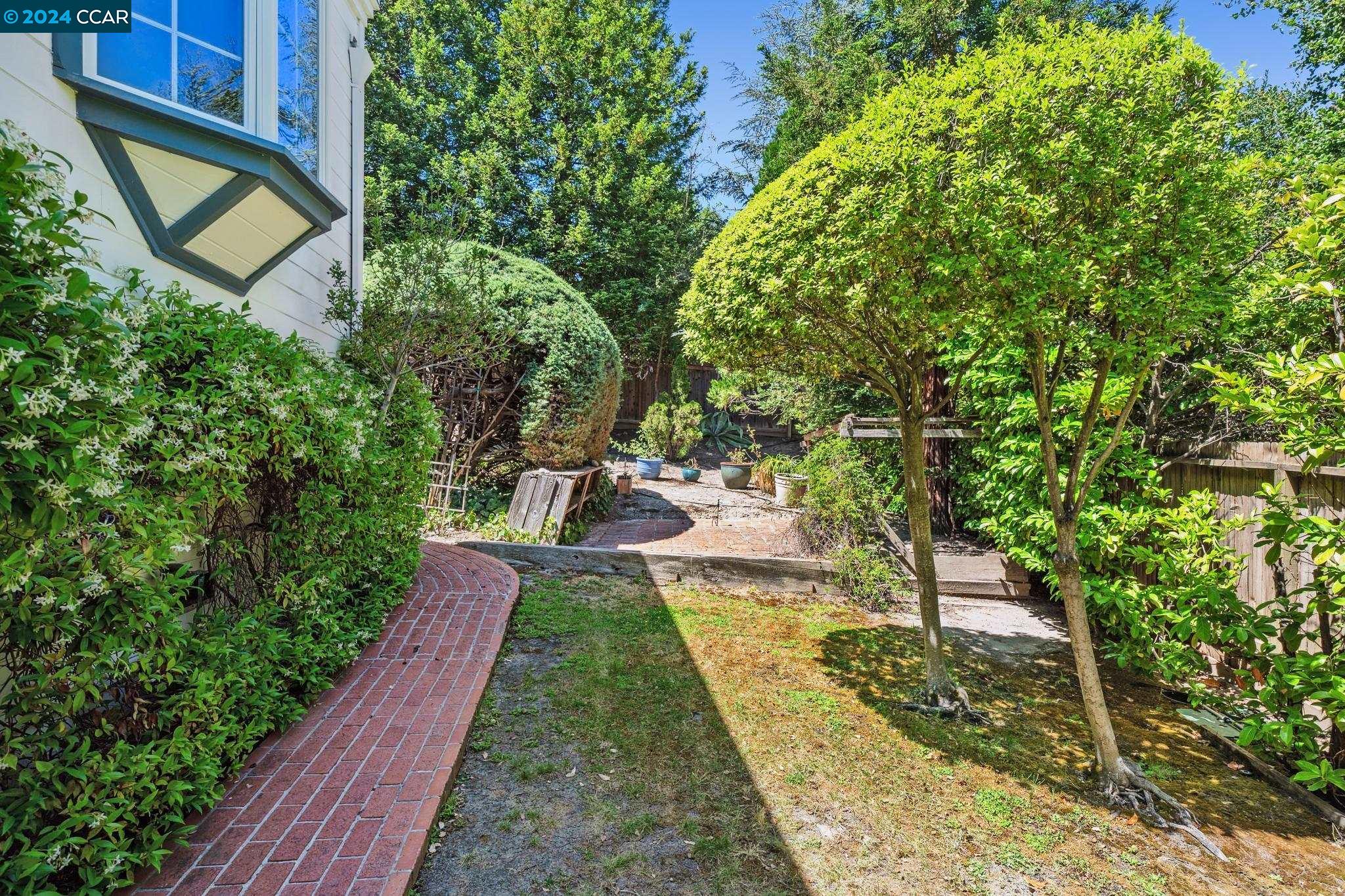 1209 Upper Happy Valley Rd