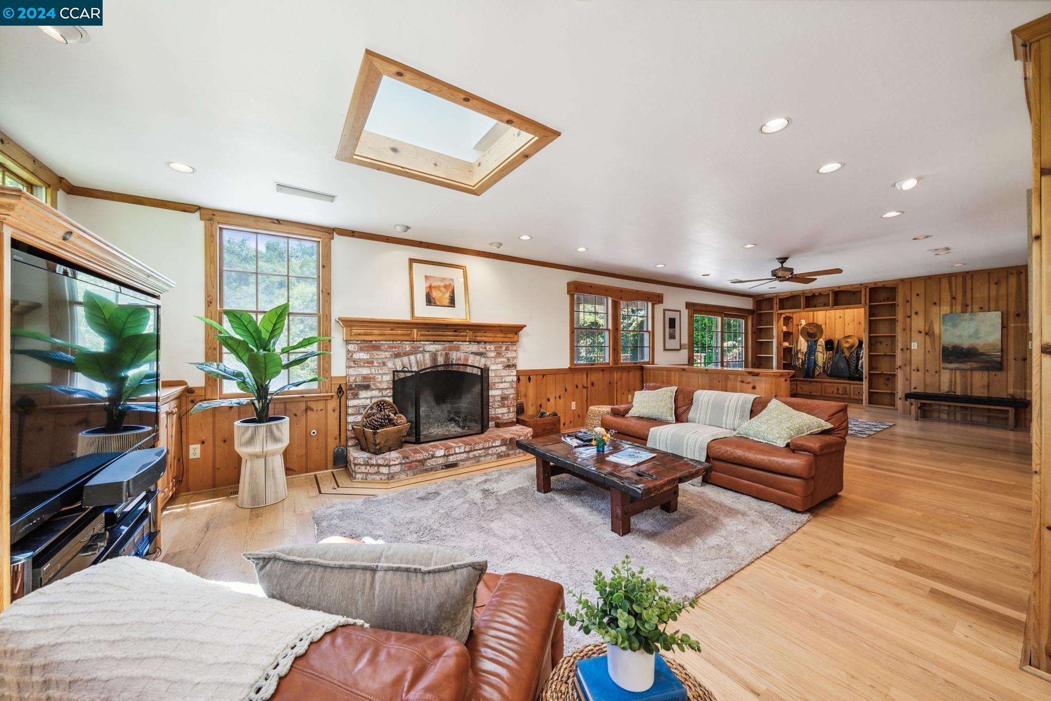 1209 Upper Happy Valley Rd