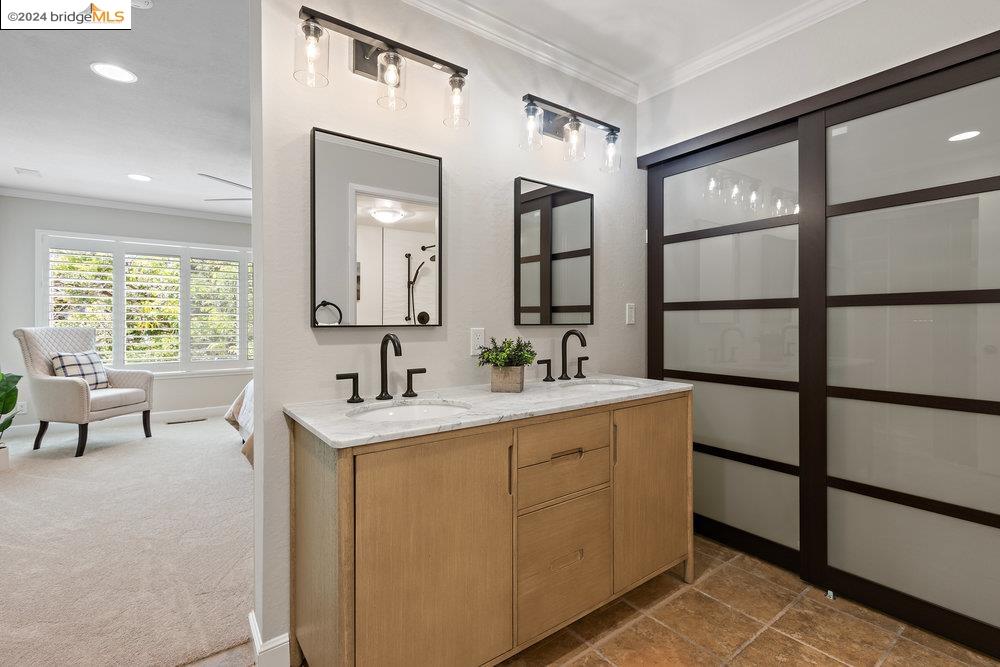 3446 Rossmoor Pkwy # 2