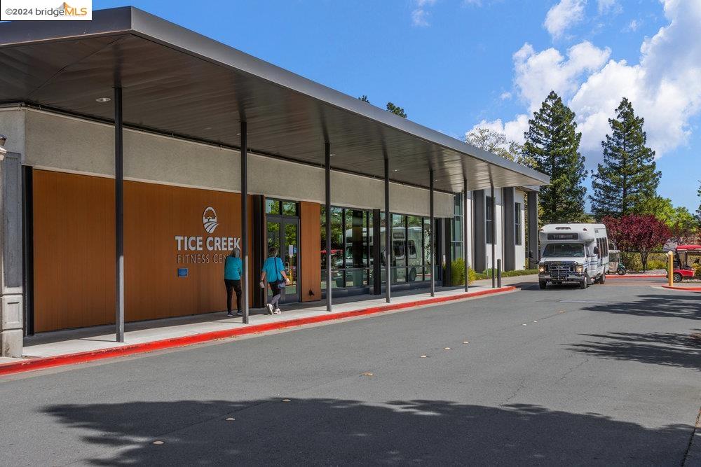 3446 Rossmoor Pkwy # 2