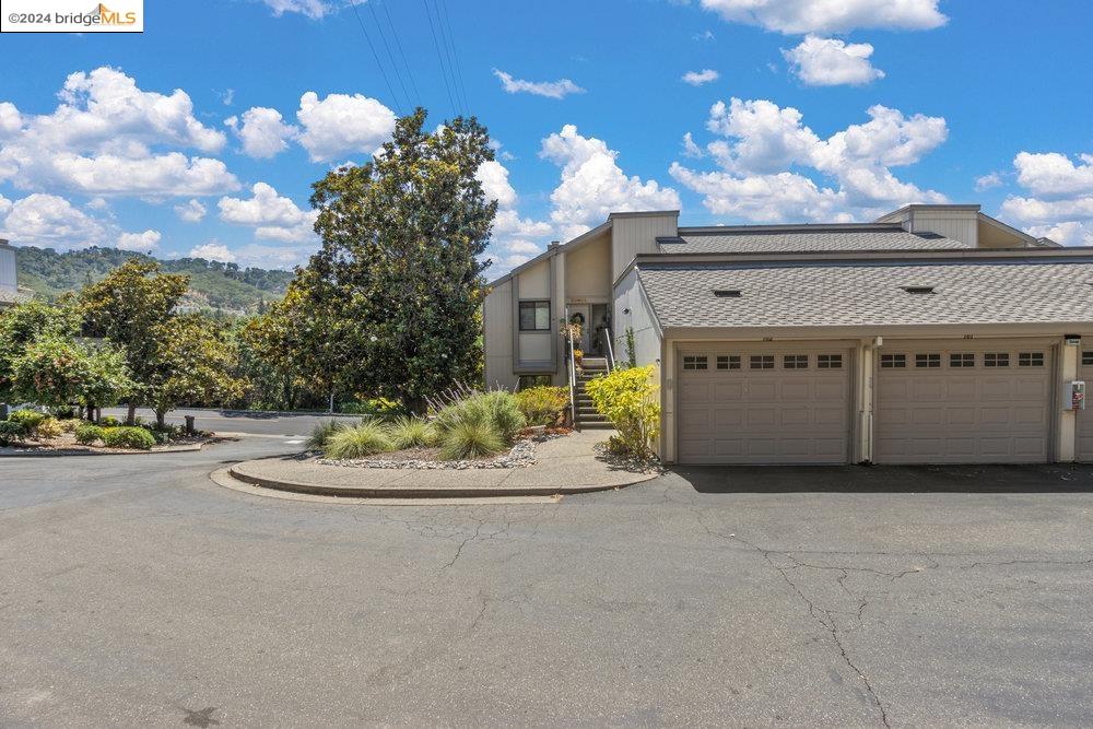 3446 Rossmoor Pkwy # 2