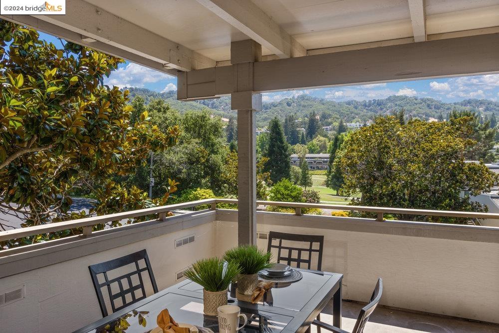 3446 Rossmoor Pkwy # 2